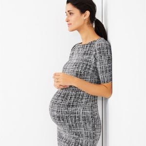 A Pea in the Pod Textured Bodycon Maternity Dress